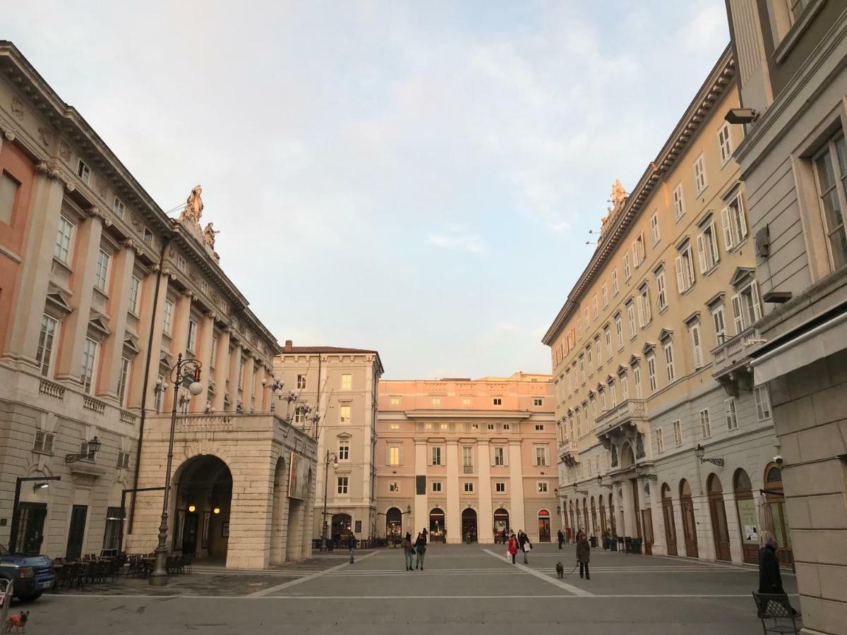 Pep'S Rooms By The Sea Trieste Exterior photo